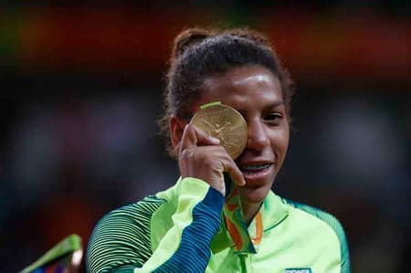 Rafaela Silva é medalha de ouro na Rio-2016: clique e veja todos os medalhistas olímpicos do Brasil no judô