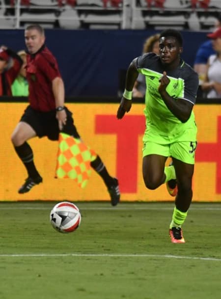 Ojo - Liverpool, 19 . O atacante Ojo já virou um xodó de Klopp, e deve ganhar boas oportunidades ao longo da temporada