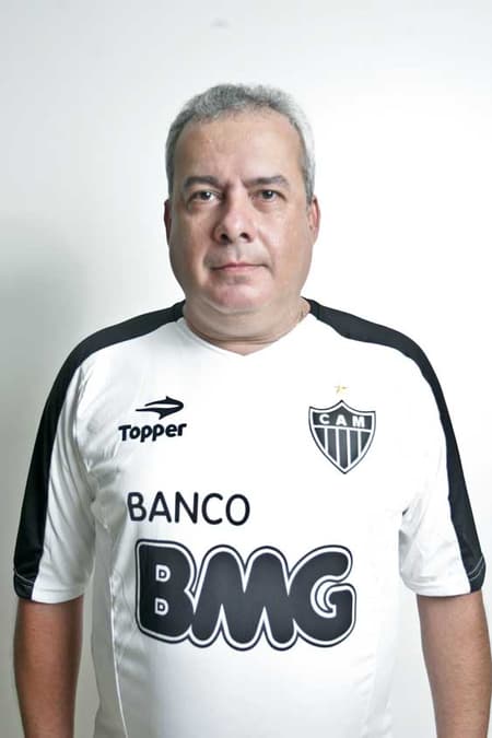 É Alexandre Ceolin, analista de desempenho