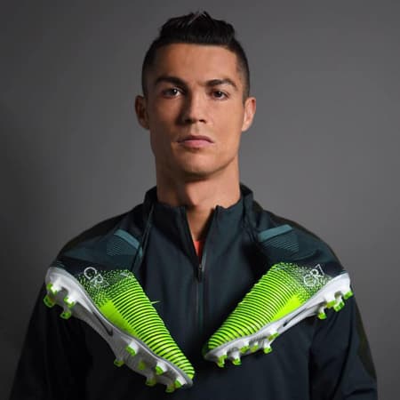 Chuteira Cristiano Ronaldo