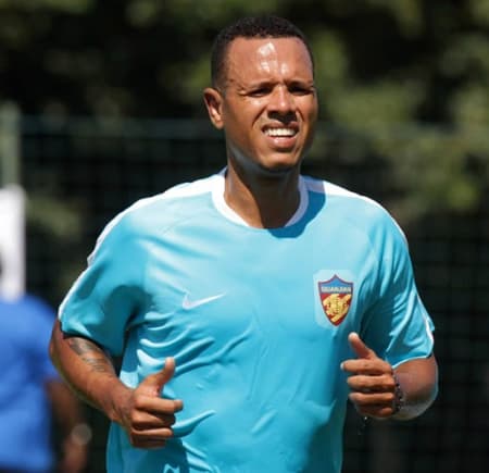 Confira fotos da carreira de Luis Fabiano a seguir