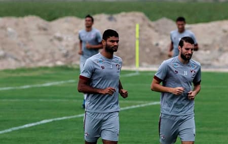 Gum e Henrique são titulares, mas contestados no Fluminense