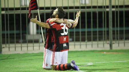 Confira as imagens da vitória do Flamengo sobre o Macaé