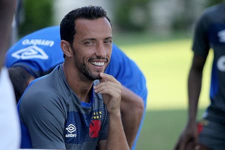 Nenê está de volta ao Vasco nesta quinta-feira. Confira a seguir galeria especial do LANCE! com imagens do jogador