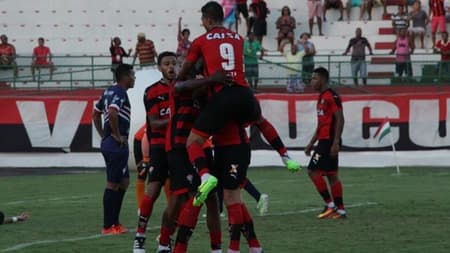 Bahia de Feira x Vitória - jogo pelo Estadual deste ano