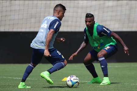 Rodinei em treino do Flamengo
