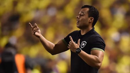 Barcelona-EQU x Botafogo: veja as imagens da partida<br>