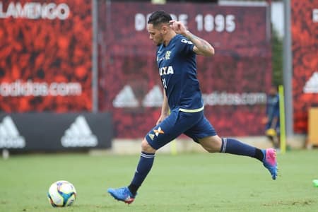 Pará finaliza em treino do Flamengo