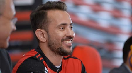 Apresentação Éverton Ribeiro
