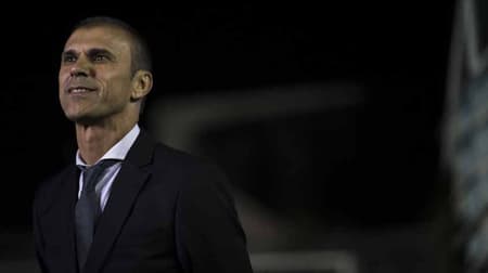Milton Mendes durante o jogo do Vasco contra o Avaí. Confira a seguir a galeria especial do LANCE! com imagens do jogo