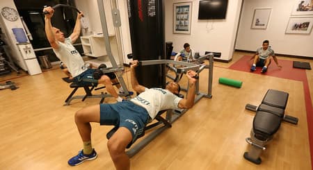Palmeiras fez treino na academia, quinta, em Recife