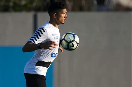 Yuri ganhou sequência de jogos com Levir