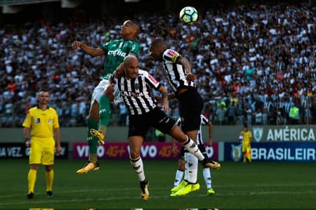 Vuaden foi criticado pelo presidente do Palmeiras