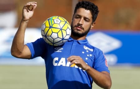 Léo, Cruzeiro