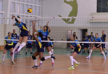 Sesc RJ treina para estreia na temporada