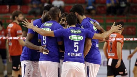 SUPERLIGA MASCULINA 17/18: Em casa, Sada Cruzeiro vence Sesi-SP