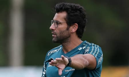 Alberto Valentim