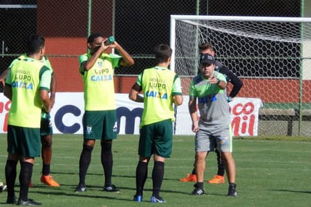 Enderson Moreira no treino de hojeFoto:Divulgação