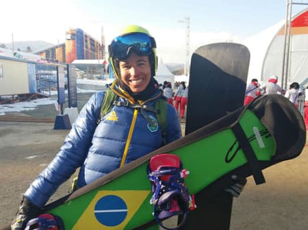 Isabel Clark se contundiu e não disputará a Olimpíada de Inverno