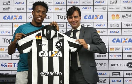 Moisés e Gustavo Noronha