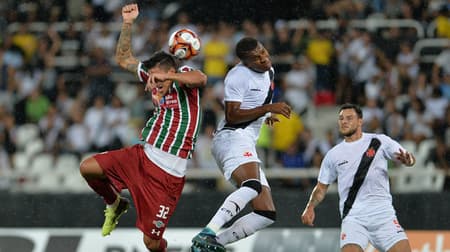 O Fluminense bem que tentou, mas ficou no empate com o Vasco nesta quarta-feira, no Nilton Santos, em duelo válido pela quarta rodada da Taça Rio. A partida, mesmo sem gols, contou com nomes positivos pelo lado tricolor, exemplo de Sornoza - com boas ações no meio de campo. Julio César e Gilberto também foram destaques (Notas por Luiza Sá - luizasa@lancenet.com.br)<br>