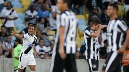 01/05/2016 - Botafogo 0 x 1 Vasco - Maracanã - Carioca