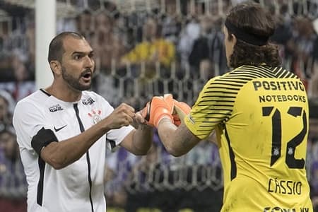 Cássio e Danilo simbolizam era vitoriosa do Corinthians