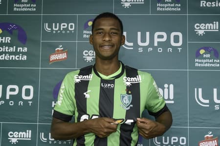 Matheus Sales América-MG