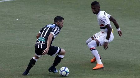 No primeiro turno, Ceará e São Paulo empataram sem gols no Castelão