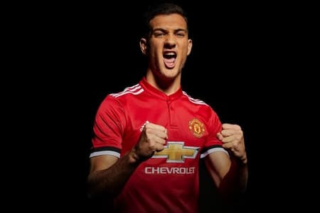 Diogo Dalot é do Manchester United