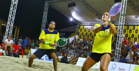 Vini Font e Rafaella Miiller