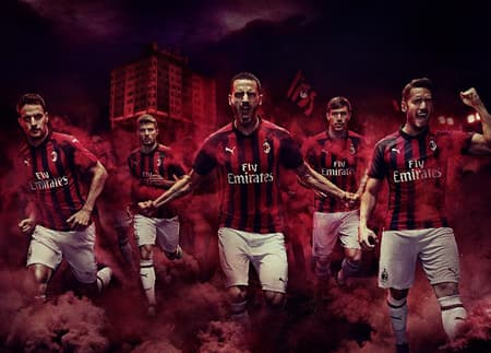 Milan - uniforme