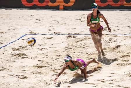 Ágatha e Duda perdem para canadenses na seminfinal e na disputa do bronze na etapa de Gstaad