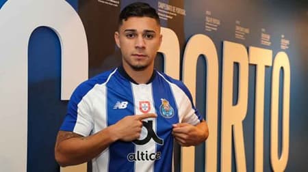 João Pedro, lateral direito, 21 anos, do Palmeiras para o Porto (POR)