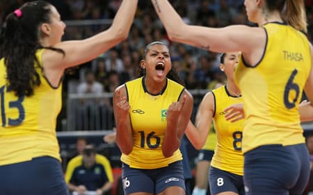 Fernanda Garay está de volta à Seleção Brasileira. Ela não defendia a equipe desde os Jogos Olímpicos do Rio