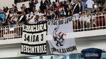 Torcedores voltaram a usar instrumentos musicais no jogo desta quinta. Confira a seguir a galeria especial do L!