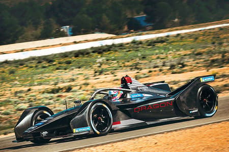 Dragon Racing