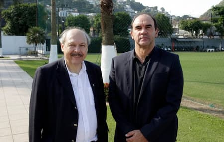 Peres e Ricardo Gomes