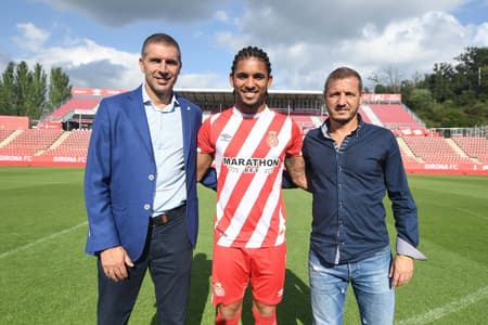 Douglas Luiz - Girona