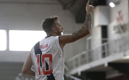 Duda Machado divide méritos após vitória e vê Vasco mais confiante para decisão. Veja a seguir a galeria especial do L!