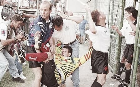 Guerra campal - 1996 - Fluminense 2 x 3 Atlético-PR - Laranjeiras - 10/11/1996 -&nbsp;Em 1996, criou-se uma grande rivalidade entre os clubes, devido ao episódio da briga generalizada no Estádio das Laranjeiras, válida pelo Campeonato Brasileiro.&nbsp;