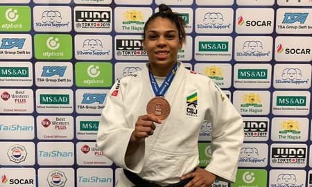 Samanta Soares é bronze no GP de Haia