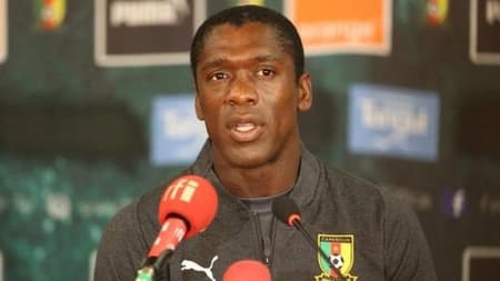 Seedorf é técnico de Camarões