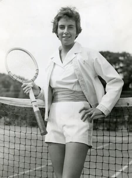 Maria Esther Bueno traja conjunto desenhado por Ted Tinling