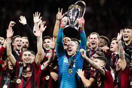 Apesar de ainda ser cercada de certo preconceito, muito por conta de ser algo recente, é preciso admitir que a MLS passa por um crescimento em todos os termos, da qualidade dos jogadores contratados à evolução das partidas. A tendência é que a principal divisão dos Estados Unidos vire um 'celeiro' para jogadores sul-americanos, como foi com o Atlanta United, atual campeão, e seja uma porta de transição entre o futebol latino e o europeu, que é referência no mundo. O LANCE! separou jogadores da liga que podem se destacar em cenários de maior visibilidade, sejam no futebol do velho continente ou até no sul-americano.
