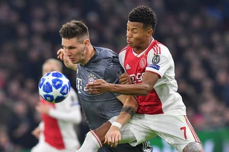 Ajax x Bayern (David Neres)