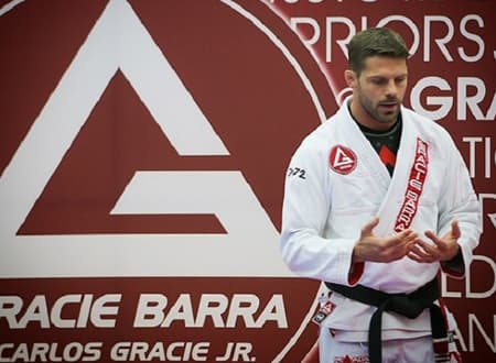 Flávio Almeida, o Cachorrinho, é um dos diretores da Gracie Barra e foi 'agredido' por Ralph (Foto: Reprodução)
