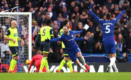Higuaín - Chelsea x Huddersfield