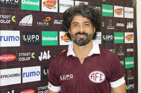 Cristian 'Mendigo' é o novo reforço da Ferroviária