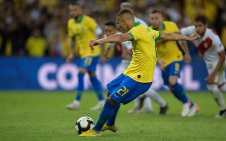 Brasil x Peru - Richarlison
